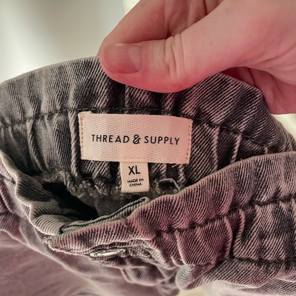 Thread & Supply Black Gray Washed Denim Shorts Size XL - Picture 4 of 4